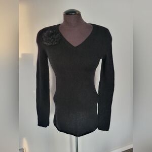 Cashmere Lord & Taylor V Neck Sweater Size S